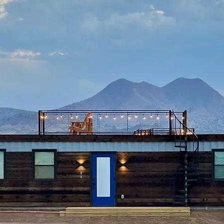 Villa New Southwest Shipping Container-In Alpine